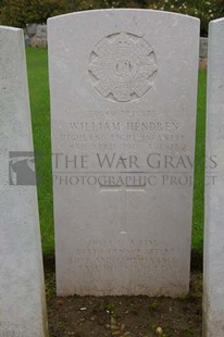 Doullens Communal Cemetery Extension No.1 - Hendren, William